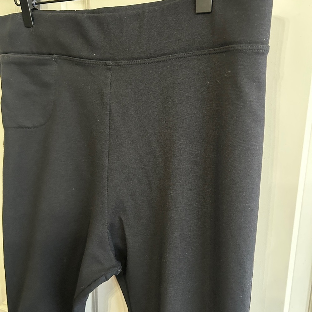 American Giant size 10 Women’s Black Ponte Leggings. Perfection!Great condition - Picture 2 of 15